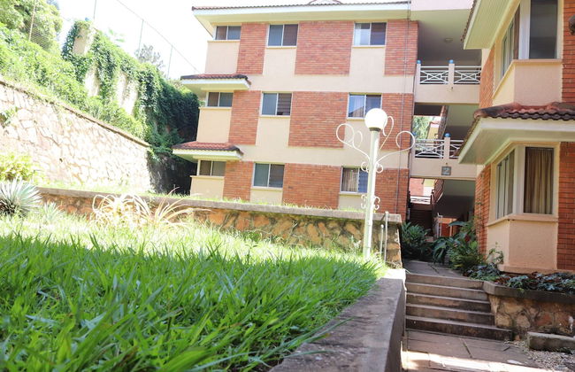 Golf Course Apartments - Foto 37