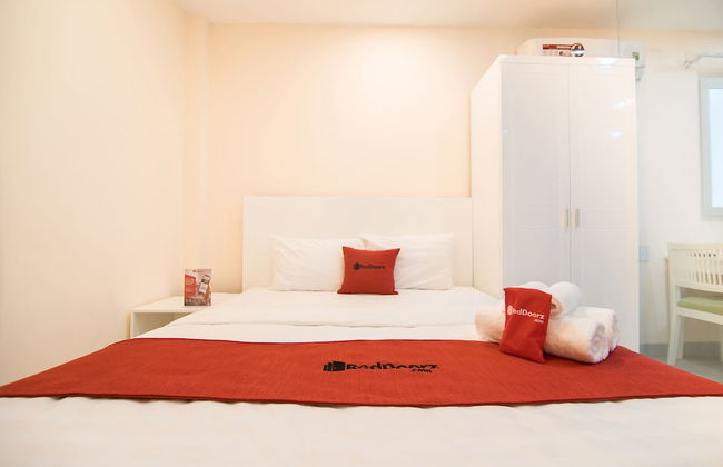 RedDoorz Plus near Tan Dinh Market 2 - Foto 29