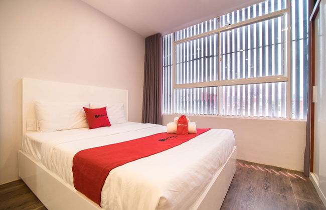 RedDoorz Plus near Tan Dinh Market 2 - Foto 11