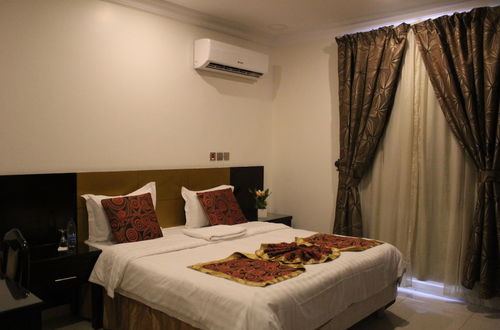 Photo 11 - Aros Alfaisaliah Furnished Units