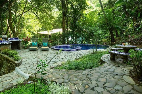 Foto 14 - Toucan Villa Family Home w Private Pool Garden AC