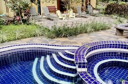 Foto 53 - Toucan Villa Family Home w Private Pool Garden AC