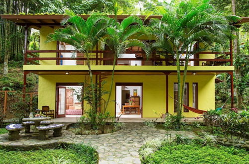 Photo 16 - Toucan Villa Family Home w Private Pool Garden AC