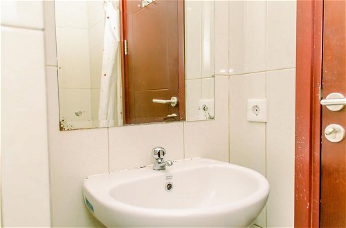 Photo 13 - Comfort And Nice 2Br At Asatti Apartment