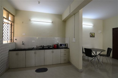Photo 6 - TripThrill West Winds 1BHK Apartment
