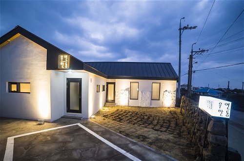 Foto 39 - Wooyeon Handong Jeju Private Rental House