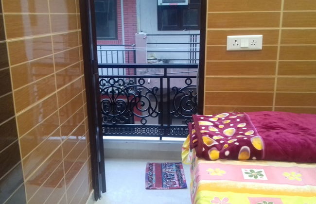 Posh S.delhi Foreigners Area, V.safe, Lajpat Ngr-2 - Photo 5