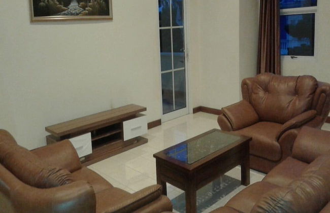 Villa Kota Bunga Dandelion - Foto 36