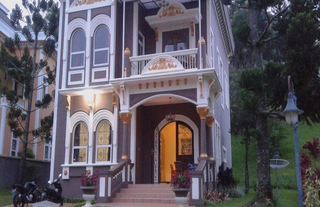 Villa Kota Bunga Dandelion - Foto 1