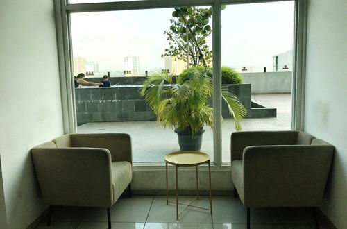 Photo 2 - Treepark City Apartement by Echa