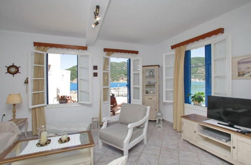 Foto 22 - Villa Yiannoula With Amazing sea View at Skopelos Old Port