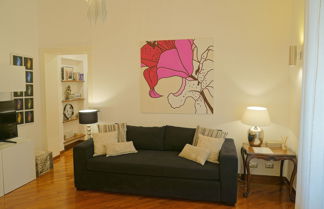 Photo 1 - 2 Bedroom Trastevere