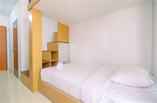 Photo 4 - Compact and Relaxing Studio at Dave Apartment