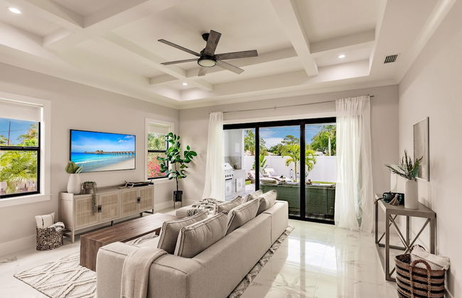 Coastal Sol by Boutiq - Photo 17