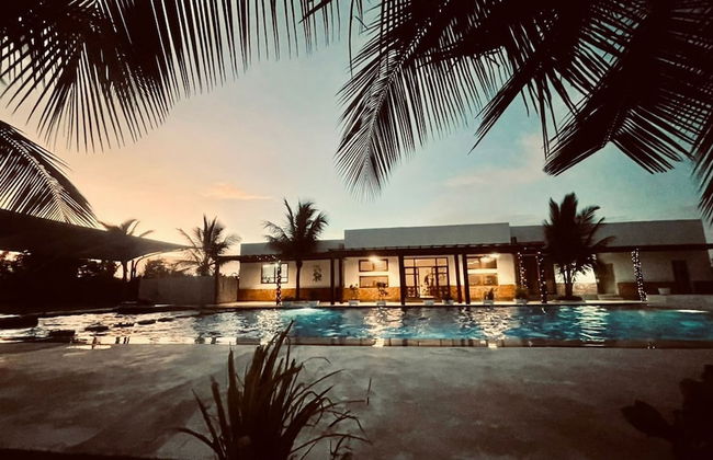 Aquamarina Hotel - Photo 61