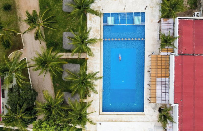 Aquamarina Hotel - Photo 56