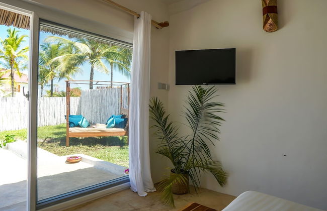 Aquamarina Hotel - Photo 5