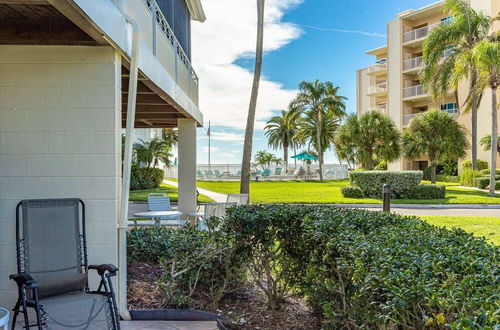 Photo 5 - Jamaica Royale 2townhome Steps From Beach