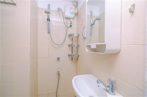 Photo 8 - Comfort And Tidy Studio Apartment Serpong Greenview
