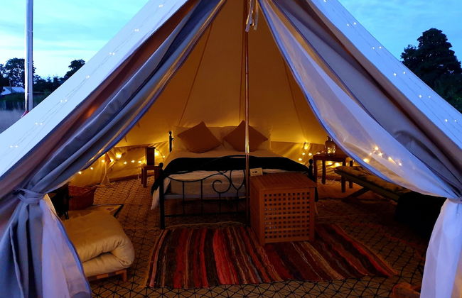 5m xl Bell Tent With log Burner, Near Whitby - Foto 3