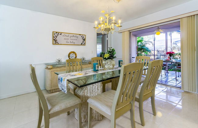 Hardee House in Gulf Gate Neighborhood - Foto 8