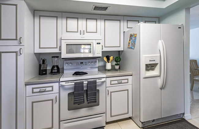 Hardee House in Gulf Gate Neighborhood - Foto 12