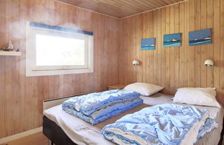 Photo 2 - 6 Person Holiday Home in Jaegerspris