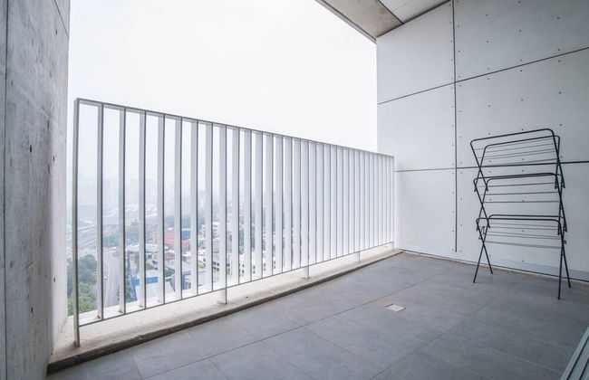 Home With Convenient Location! Close to Train&cbd - Photo 13