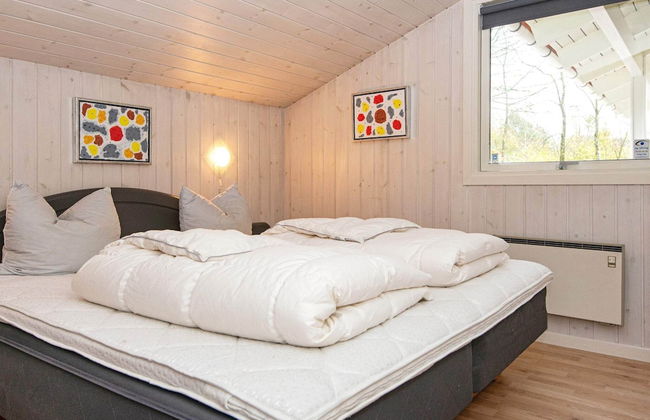 8 Person Holiday Home in Oksbol - Foto 17