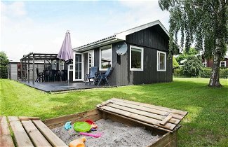 Photo 3 - 6 Person Holiday Home in Juelsminde