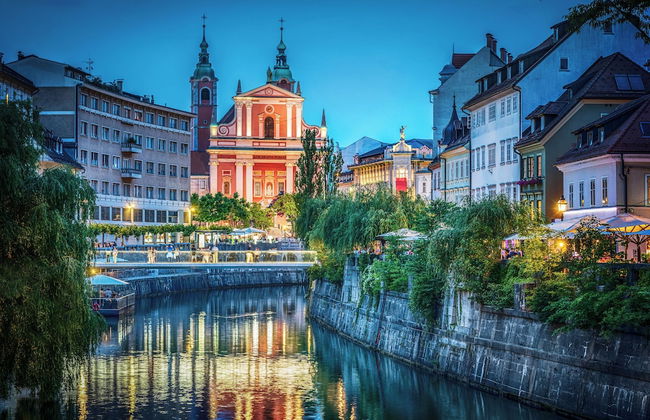 Tromostovje III In Heart Of Ljubljana - Foto 11