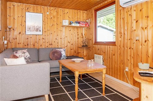 Photo 4 - 4 Person Holiday Home in Ulfborg