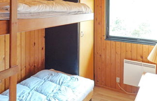 Foto 1 - 6 Person Holiday Home in Vaeggerlose