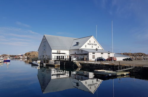 Foto 49 - Live Lofoten Fisherman's Cabins