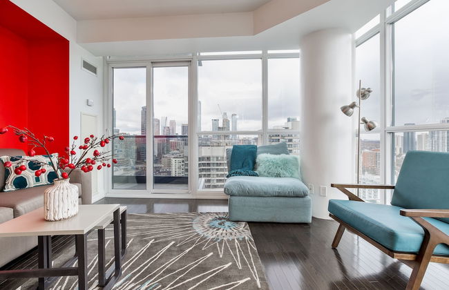 QuickStay - Incredible Downtown Condo, Yonge & College - Foto 1