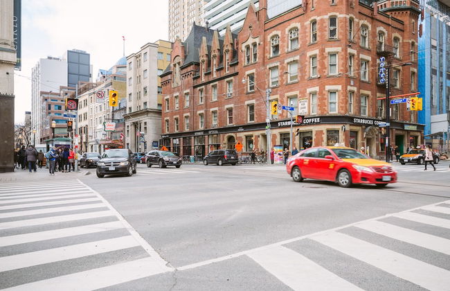 QuickStay - Incredible Downtown Condo, Yonge & College - Foto 47