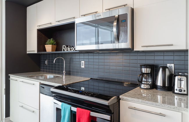 QuickStay - Incredible Downtown Condo, Yonge & College - Foto 6