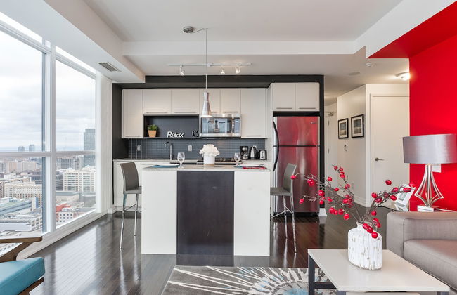 QuickStay - Incredible Downtown Condo, Yonge & College - Foto 9