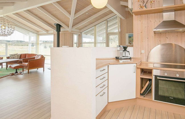 8 Person Holiday Home in Saltum - Foto 2