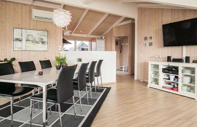 8 Person Holiday Home in Saltum - Foto 13