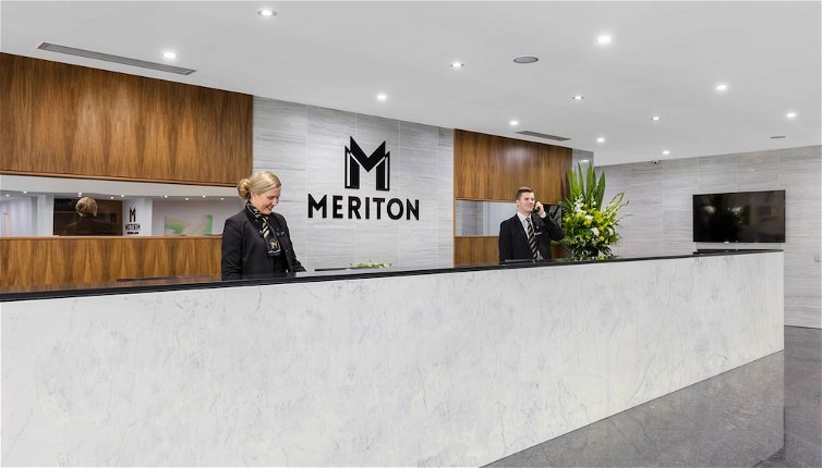 Photo 1 - Meriton Suites Southport, Gold Coast