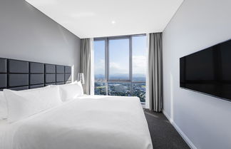 Foto 3 - Meriton Suites Southport, Gold Coast