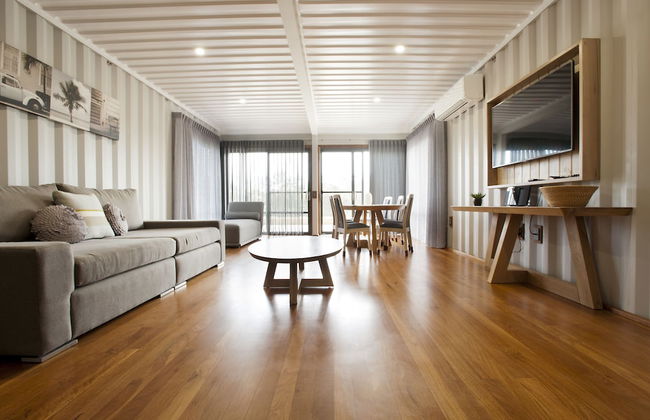 Stirling Estate Chalets - Photo 1