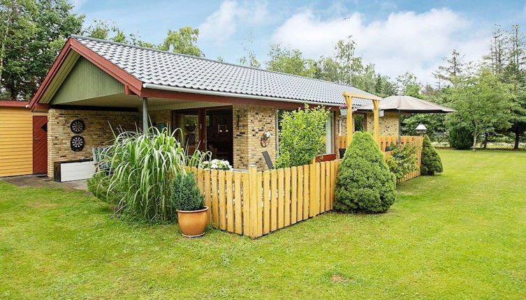 Photo 1 - 9 Person Holiday Home in Vaeggerlose