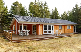 Foto 1 - 6 Person Holiday Home in Norre Nebel