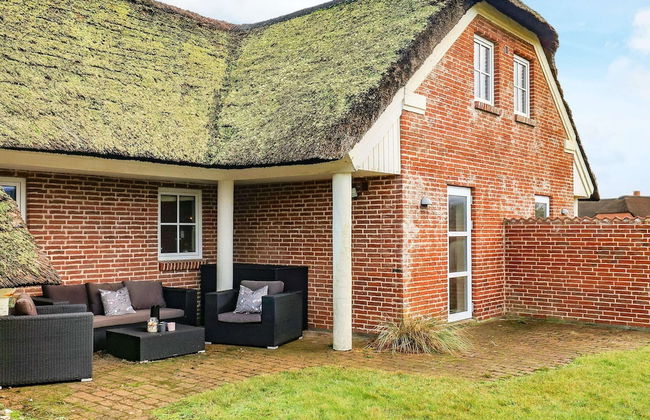 10 Person Holiday Home in Blavand - Foto 36