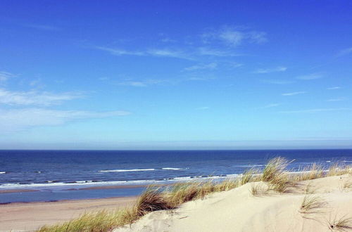 Photo 51 - Luxurious Holiday Home with Hot Tub in Noordwijk