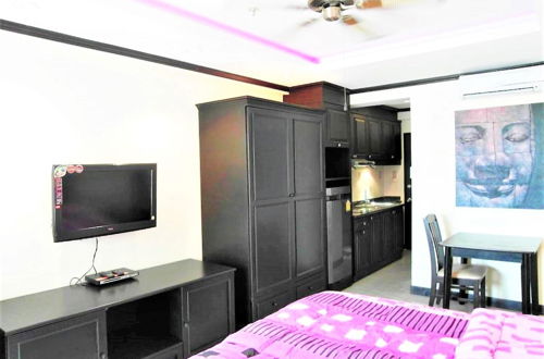 Photo 2 - Beach Condo Jomtien Pattaya Great Location