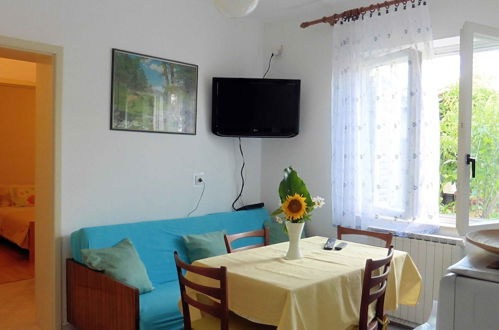 Photo 8 - Angelo Apartment, in the Quiet Part of Porec, With air Conditioned (max.5 People