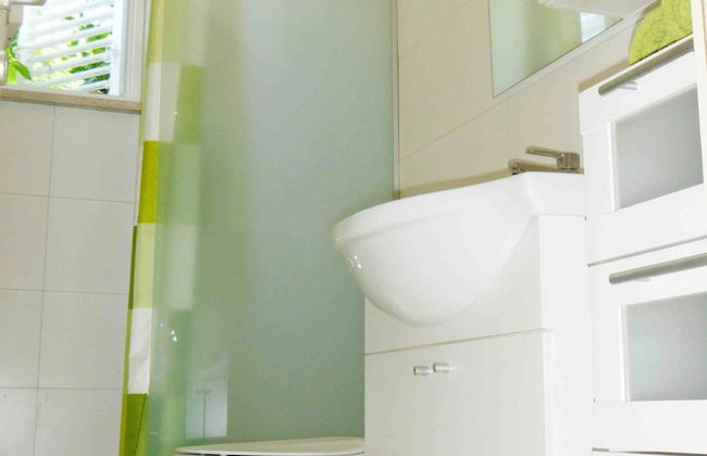 Angelo Apartment, in the Quiet Part of Porec - Foto 10